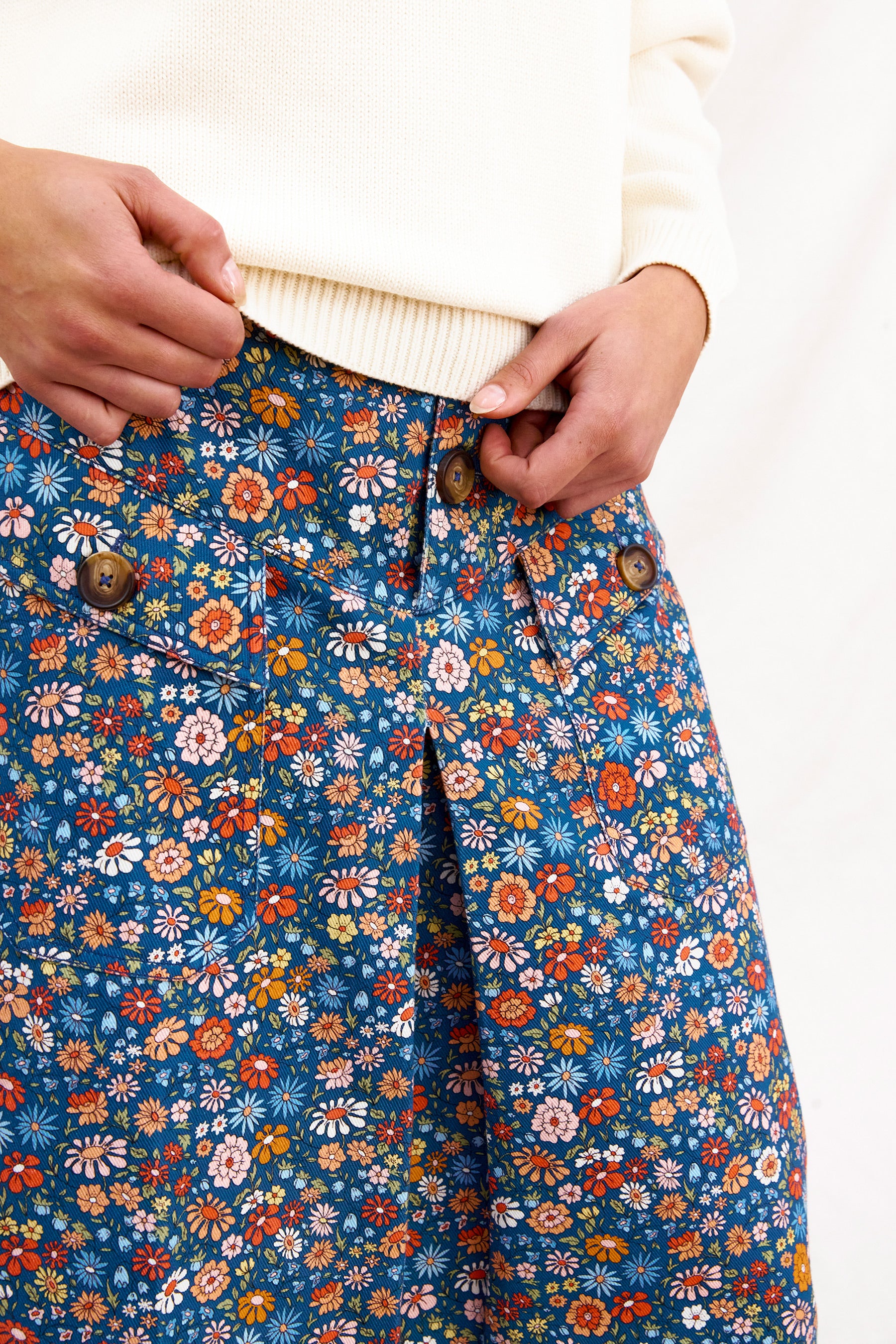 SNOWDROPS. Skirt.