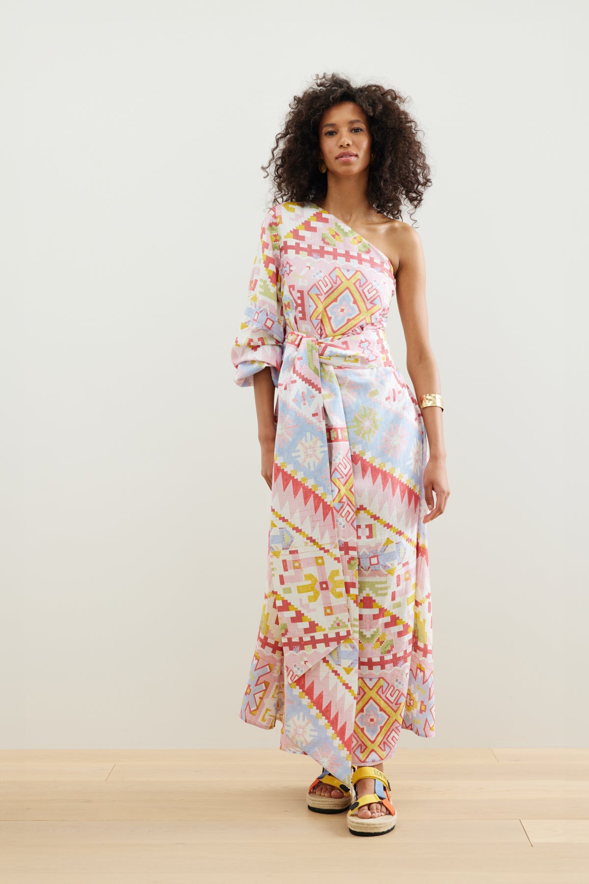 JAMU JAMU. LAST ONE! SIZE 6.