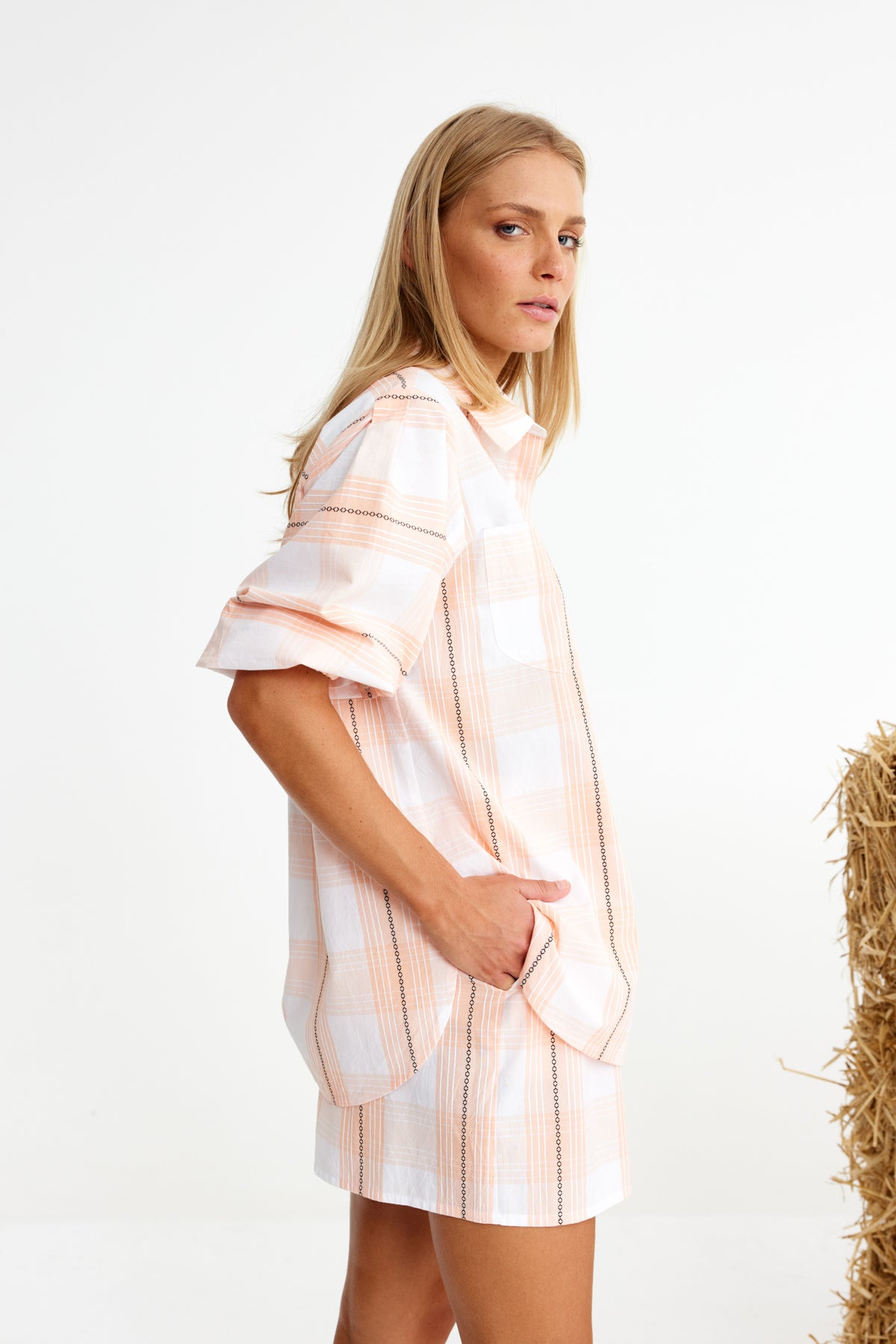 CANTER. Last One. Size 8.