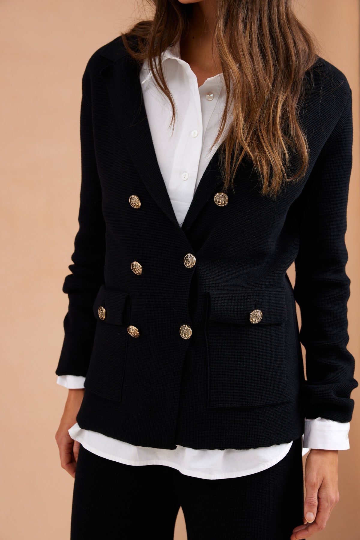 SPLIT POINT. Size 6 Only.