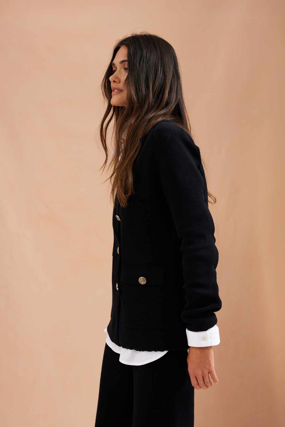 SPLIT POINT. Size 6 Only.