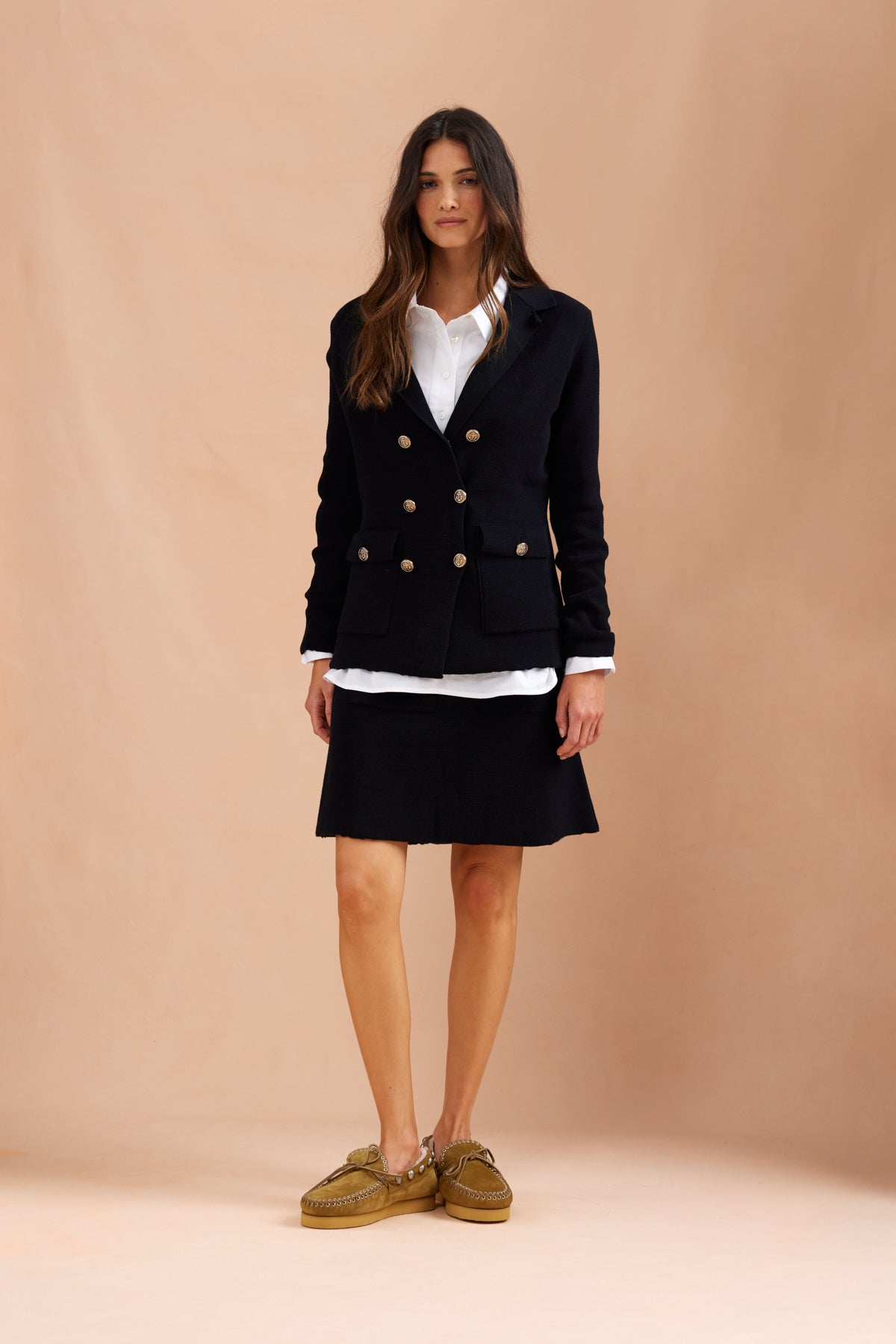 SPLIT POINT. Size 6 Only.