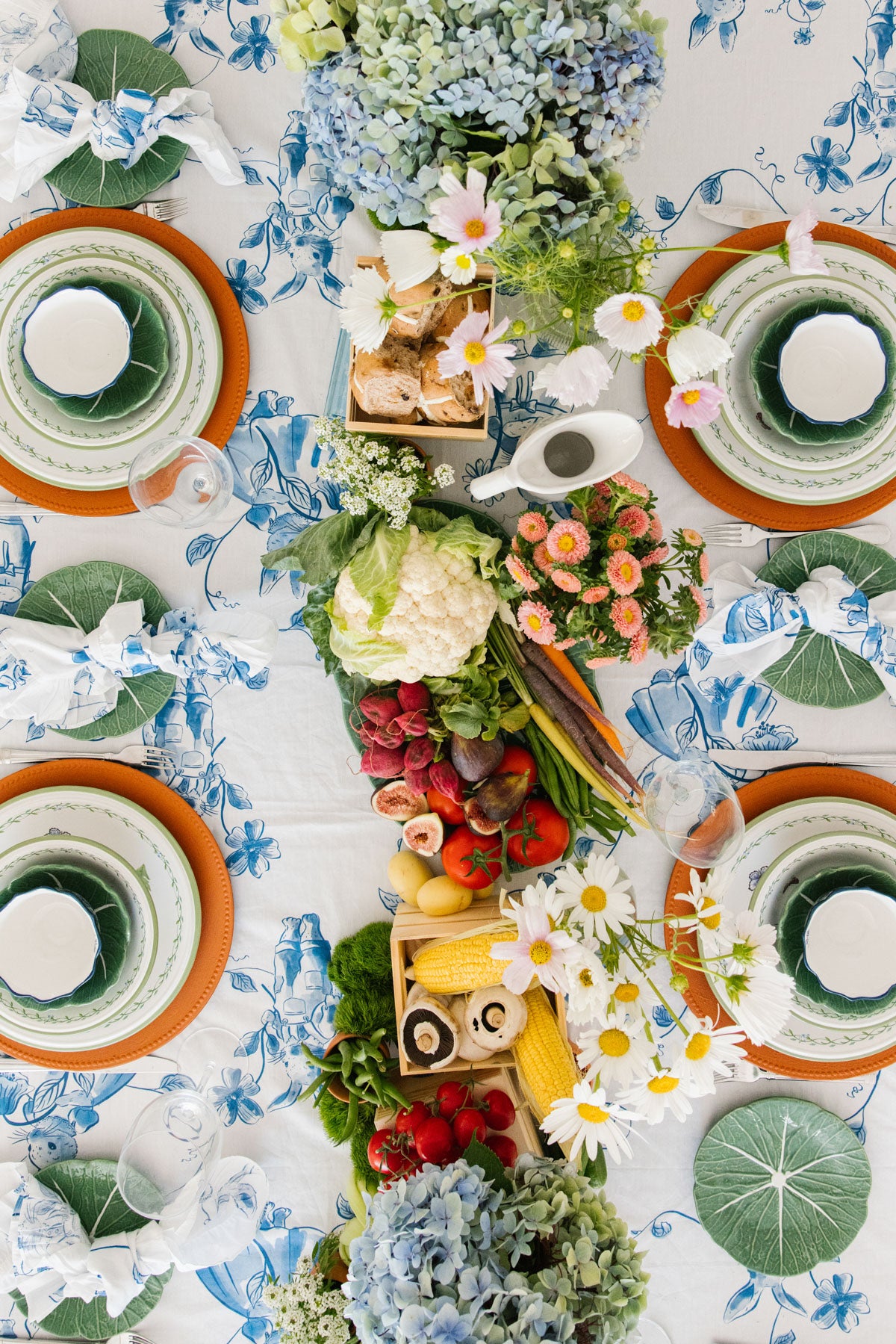 SQUIRREL NUTKIN. Napkins.