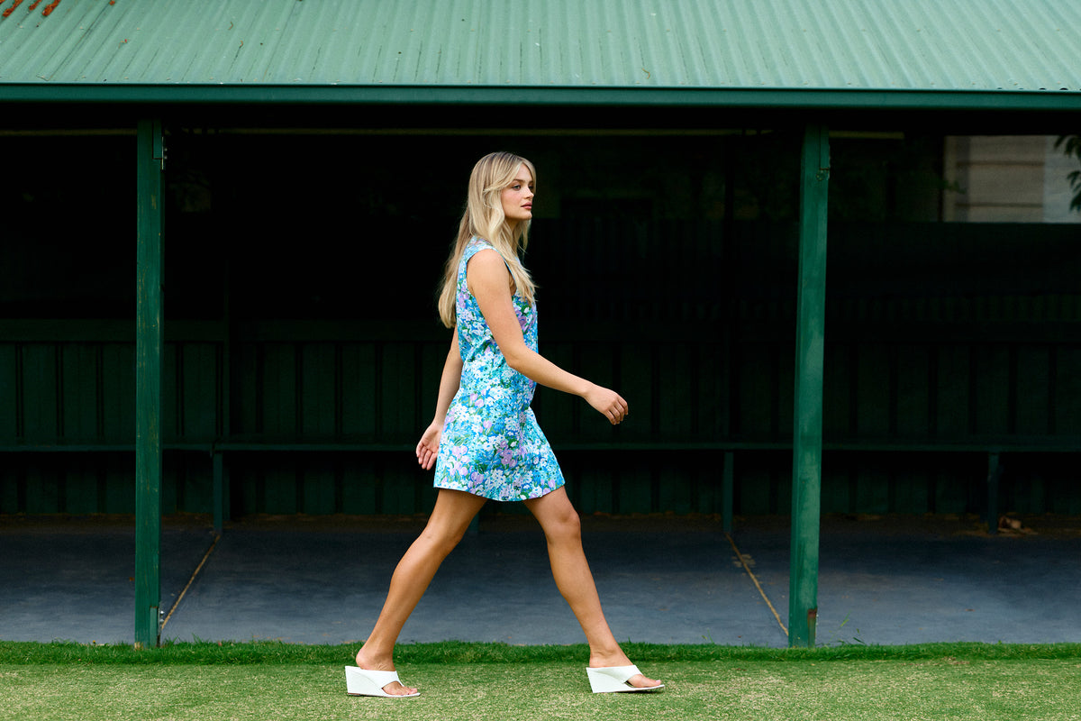GREENSKEEPER. Dress.