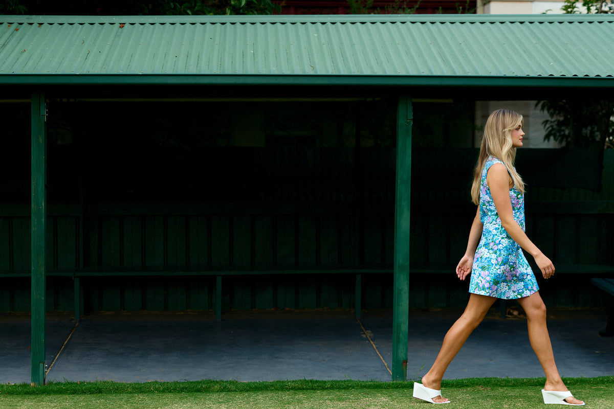 GREENSKEEPER. Dress.