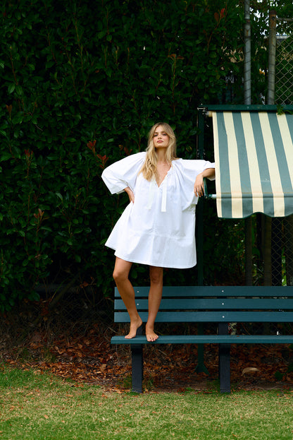FAIRWAY TO HEAVEN. Dress.