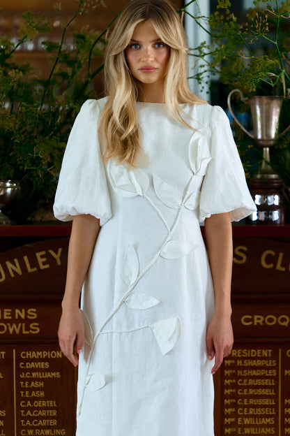 LADIES SINGLES IVORY. Dress.