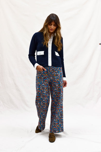 HAREBELLS & HEARTSEASE. Pant.