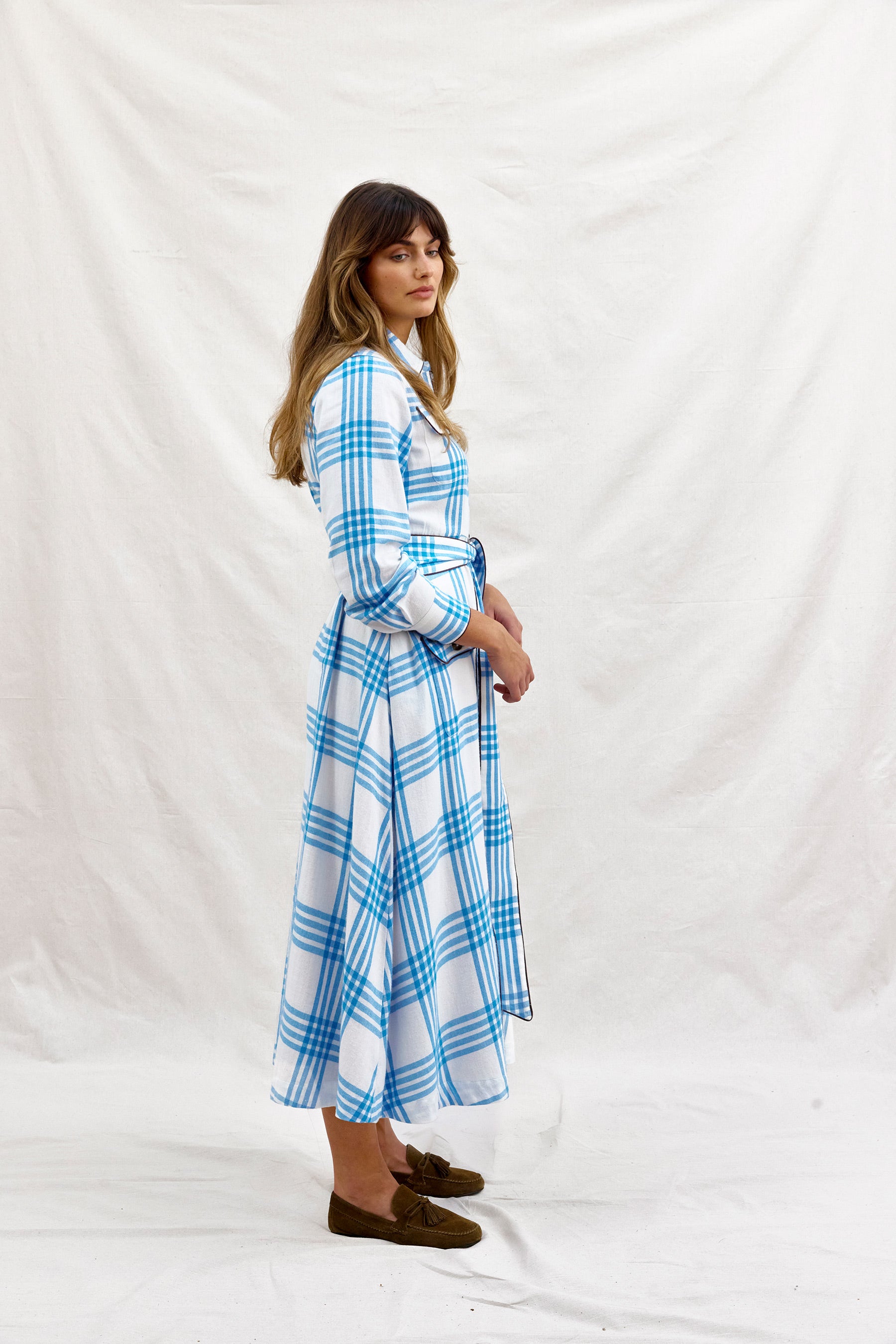 DINNER PLAIN WITH WAYNE. Dress.