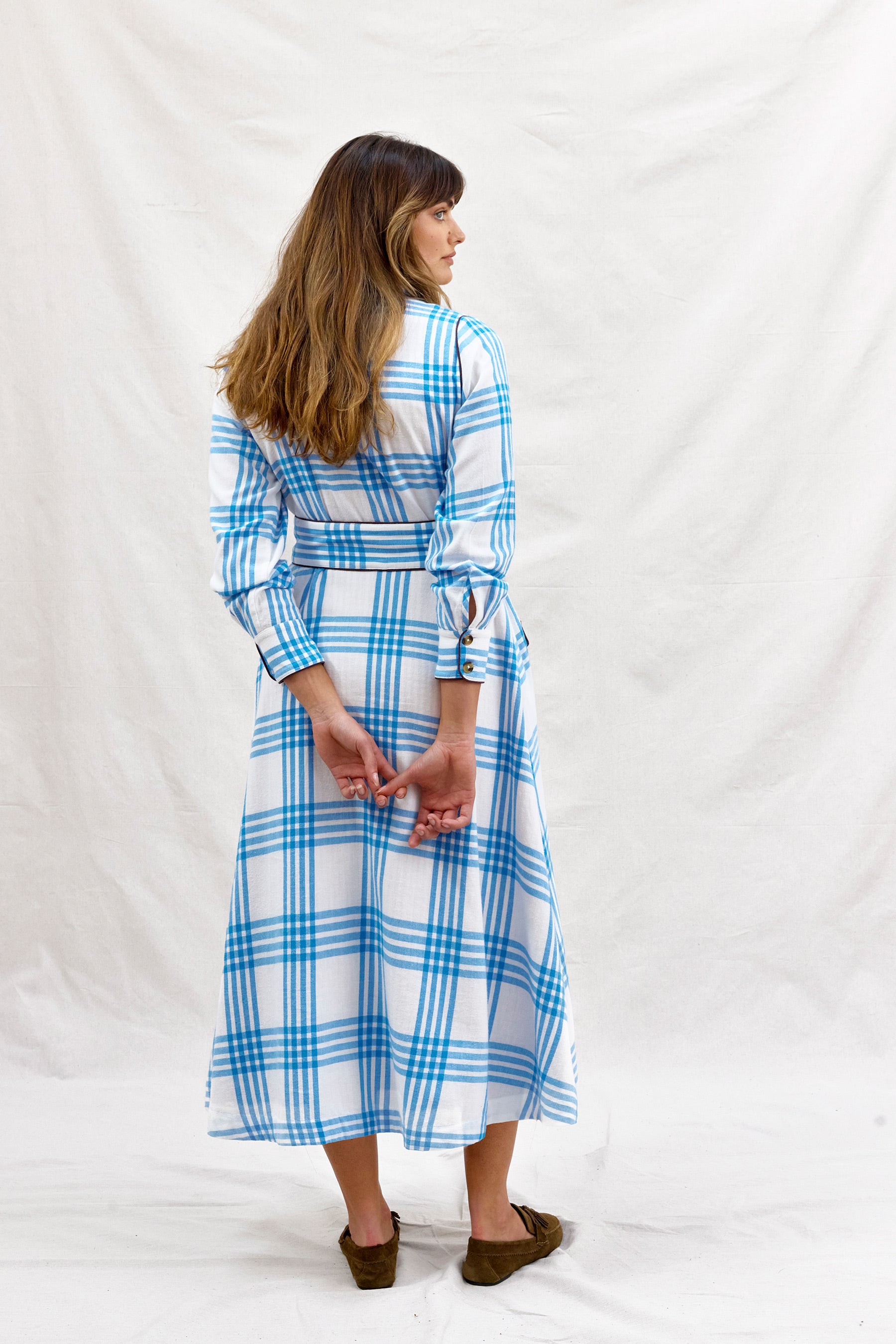 DINNER PLAIN WITH WAYNE. Dress.