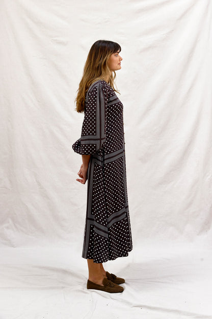 HOT CHOCOLATE. Dress.