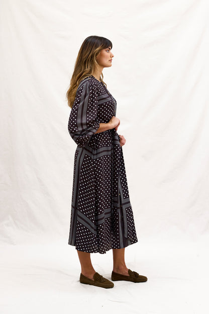 HOT CHOCOLATE. Dress.