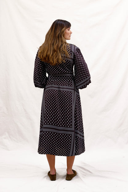 HOT CHOCOLATE. Dress.