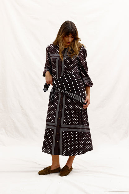 HOT CHOCOLATE. Dress.