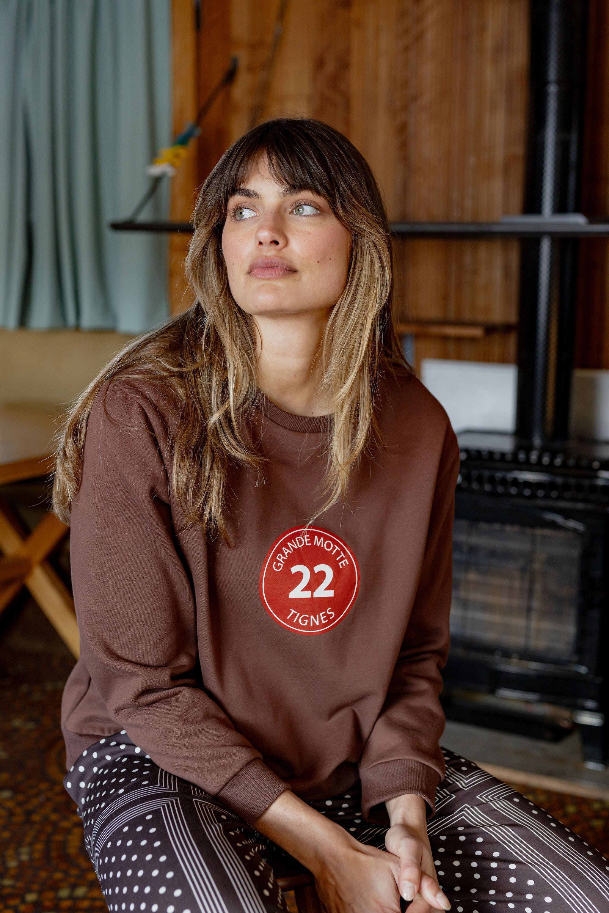 OFF PISTE. Crewneck.