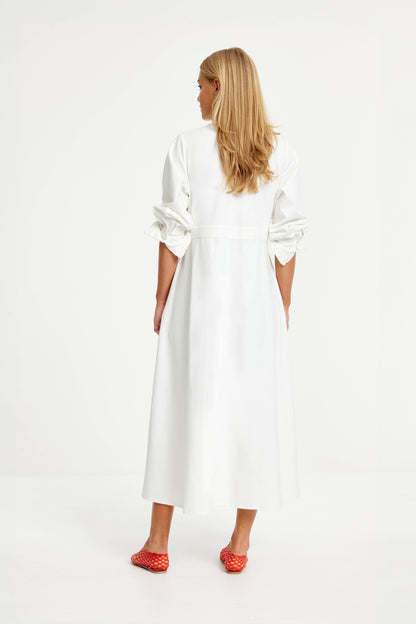 GWYNETH.