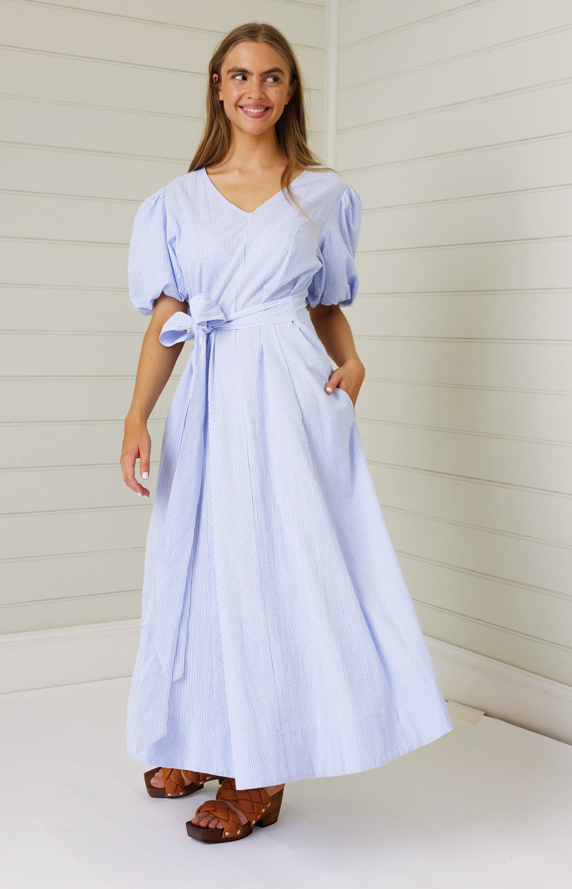 LADY BAY Blue & White.<br>Dress