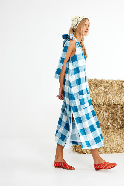 HAYBALES.