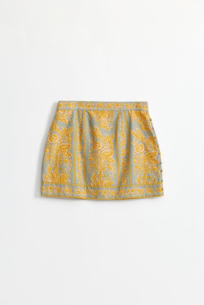 TALK TO THE BACKHAND. Skirt.