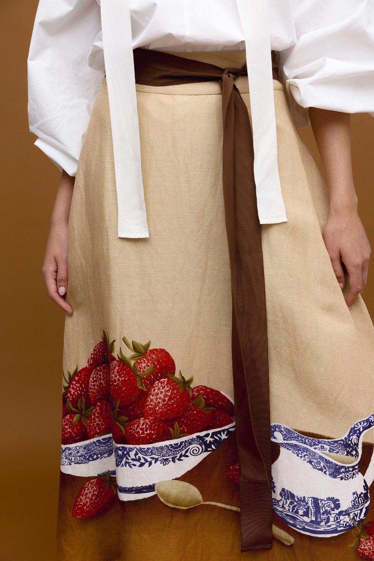 STRAWBERRIES & CREAM. Skirt.