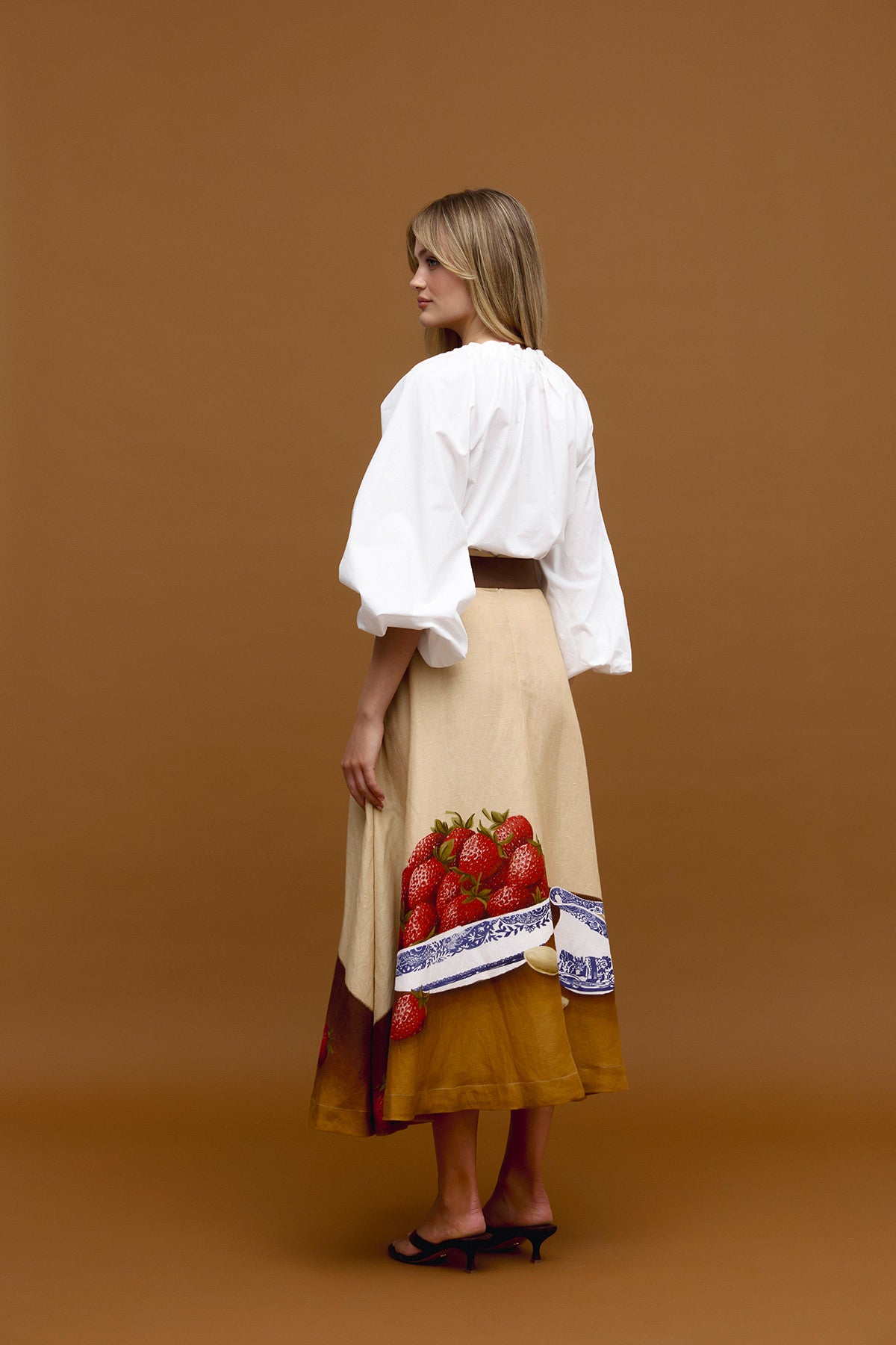STRAWBERRIES & CREAM. Skirt.