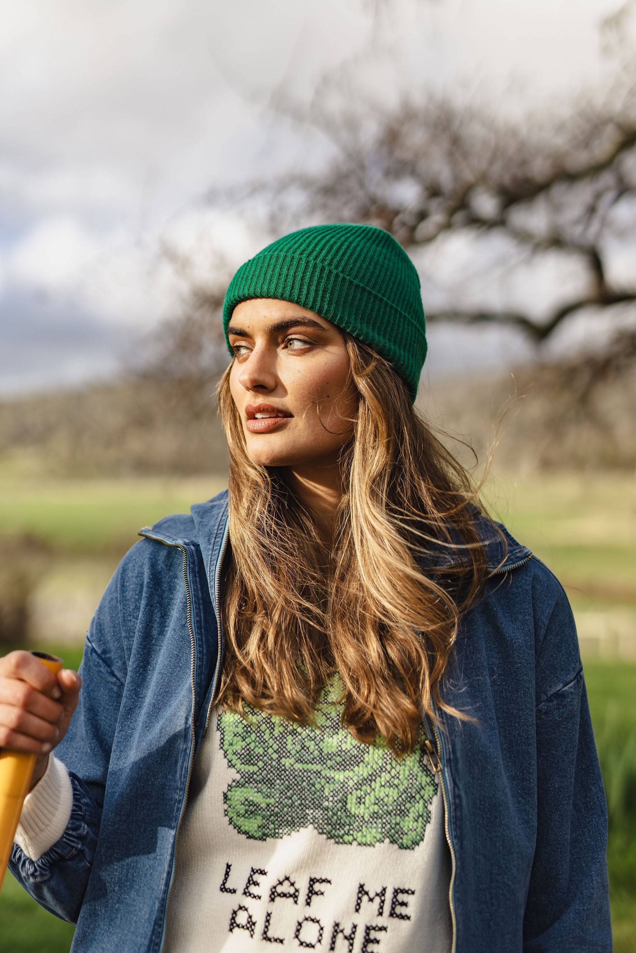 LEAF ME ALONE. Jumper.