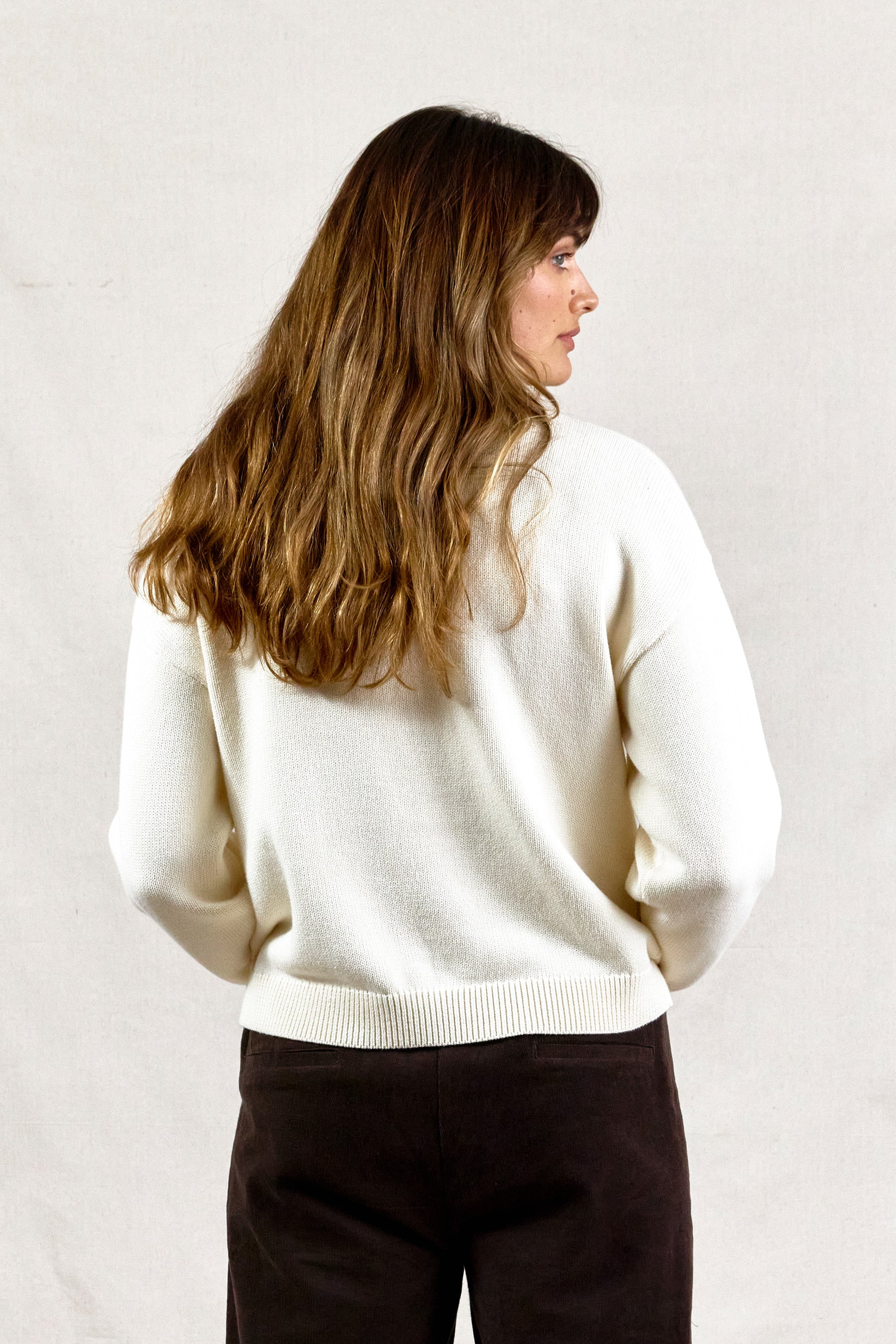 LEAF ME ALONE. Jumper.
