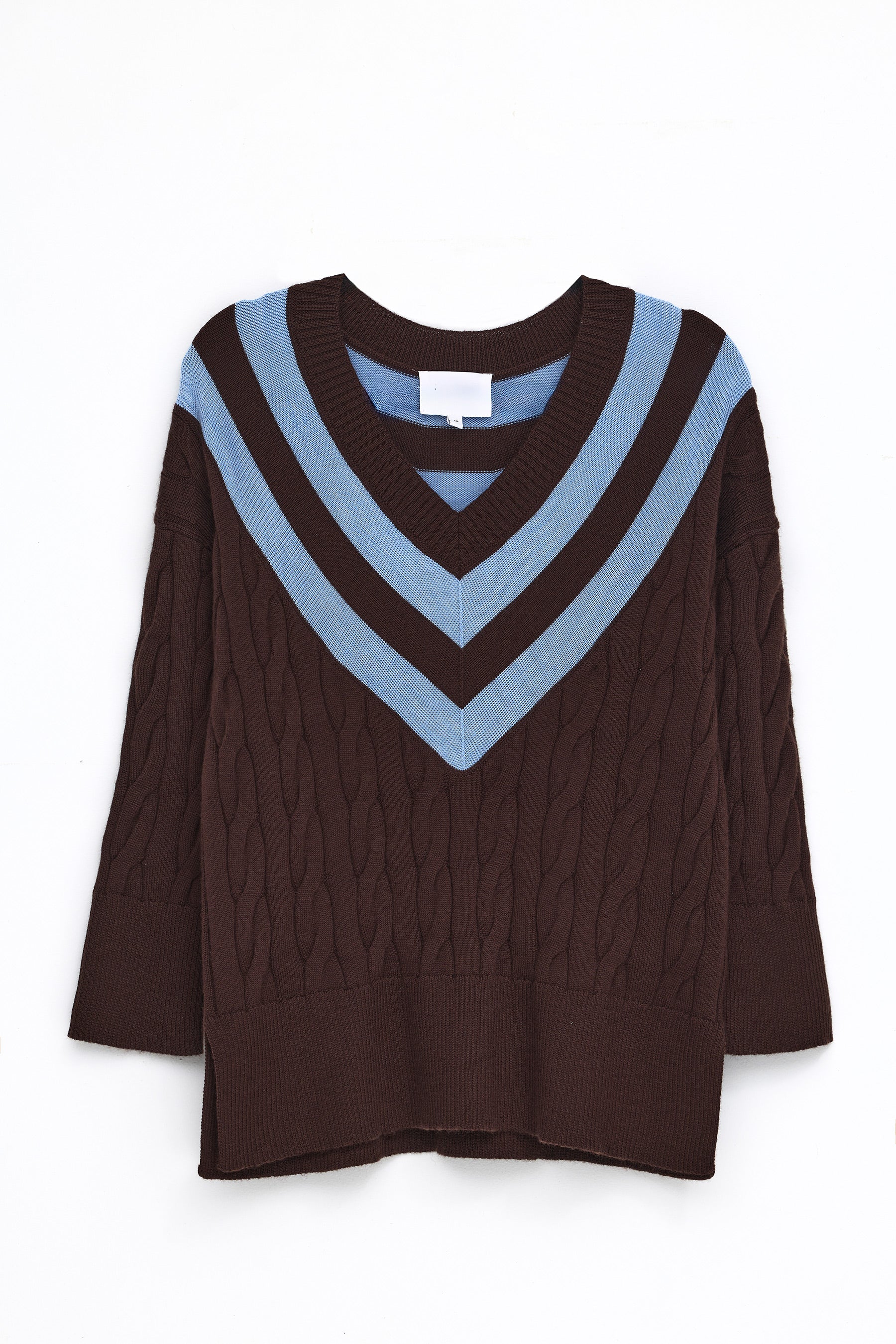 ITS CHILLY IN CHAMONIX. Jumper.