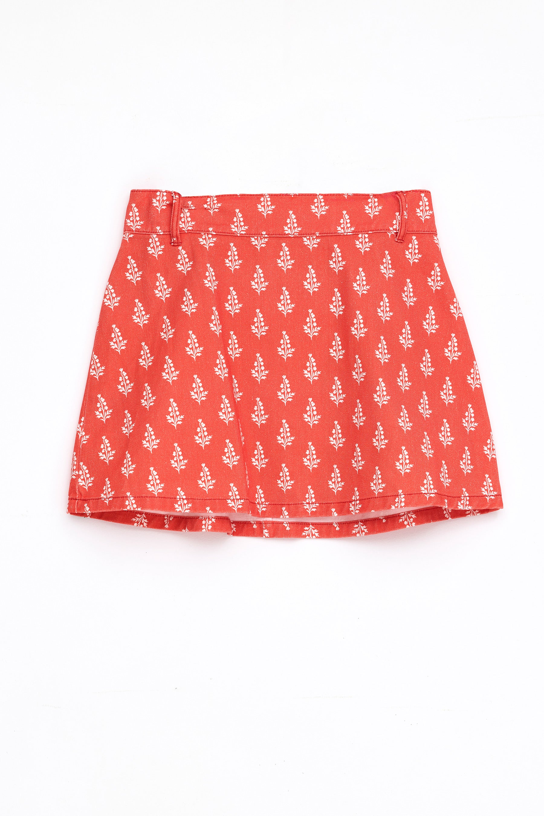 IT'S TIME FOR GLUHWEIN. Skirt.