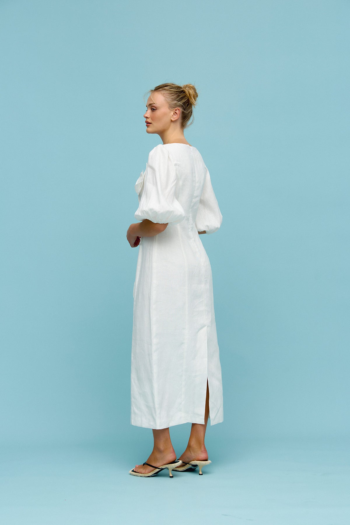 LADIES SINGLES IVORY. Dress.