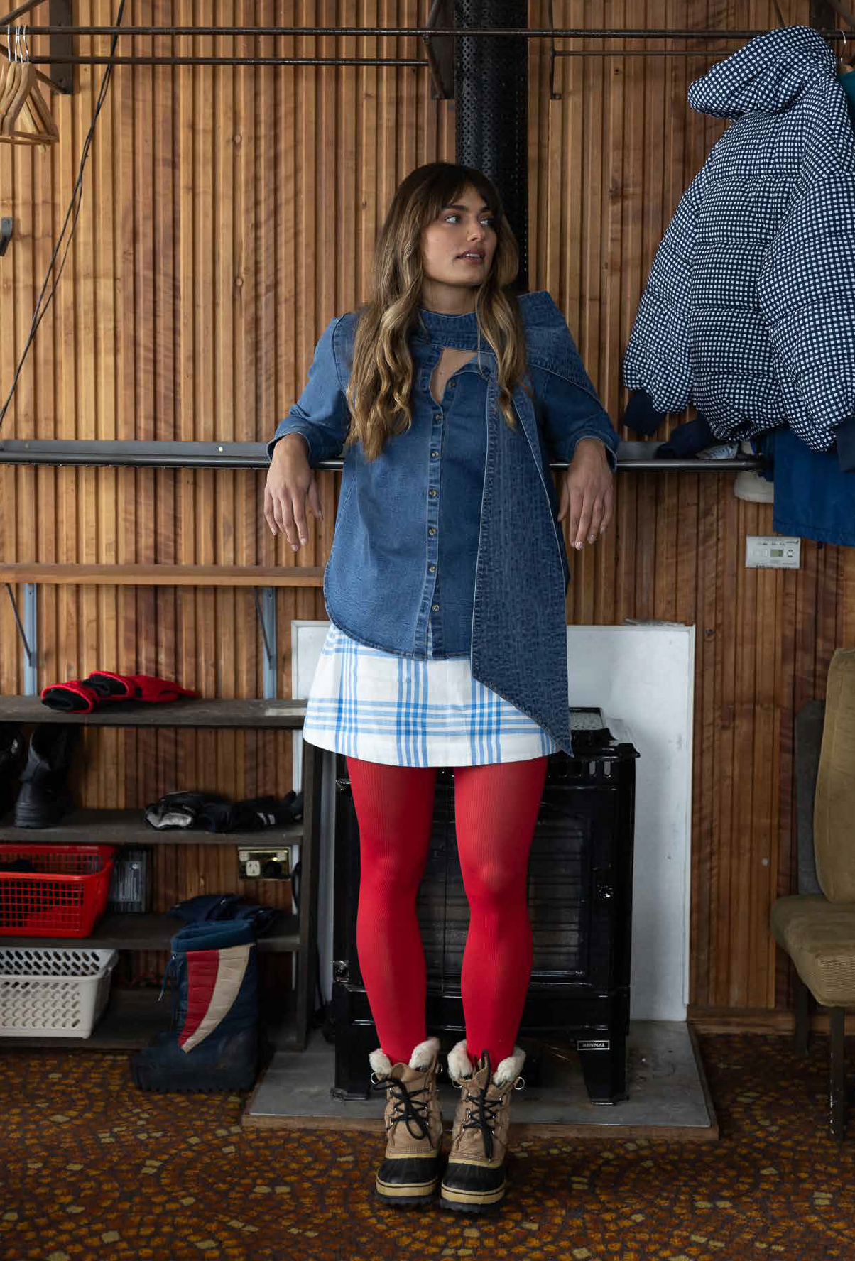 SHORT CUT TO KOFLERS HUT. Skirt.